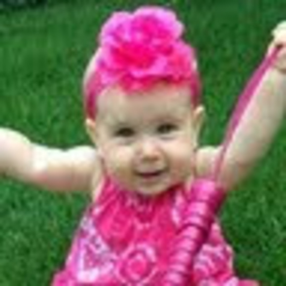 Meet your Posher, Rosalyn - Picture 1 of 1